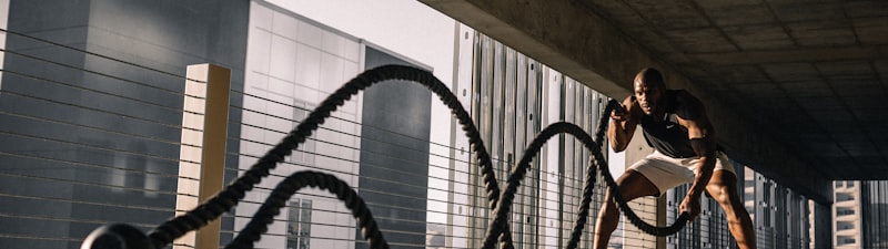 世界杯精彩进球集锦封面 - 球员庆祝进球的瞬间